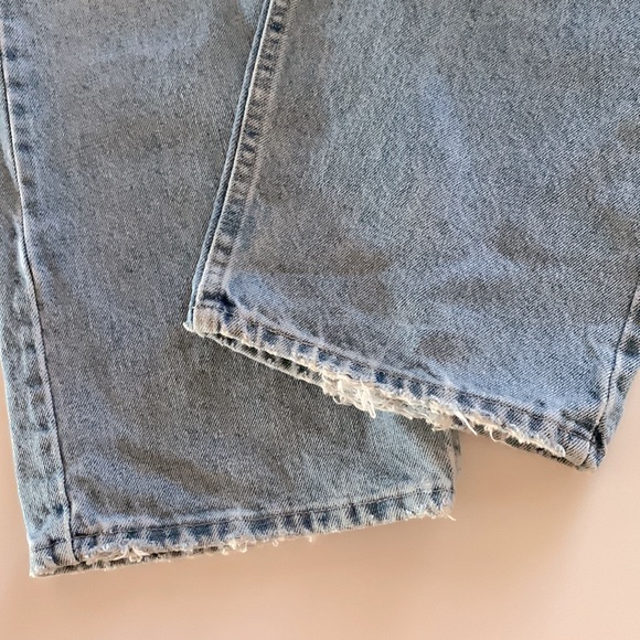 Wrangler 42X30 Mens Blue Jeans Light Wash. Straight Cut. Very Good Condition - Picture 7 of 12